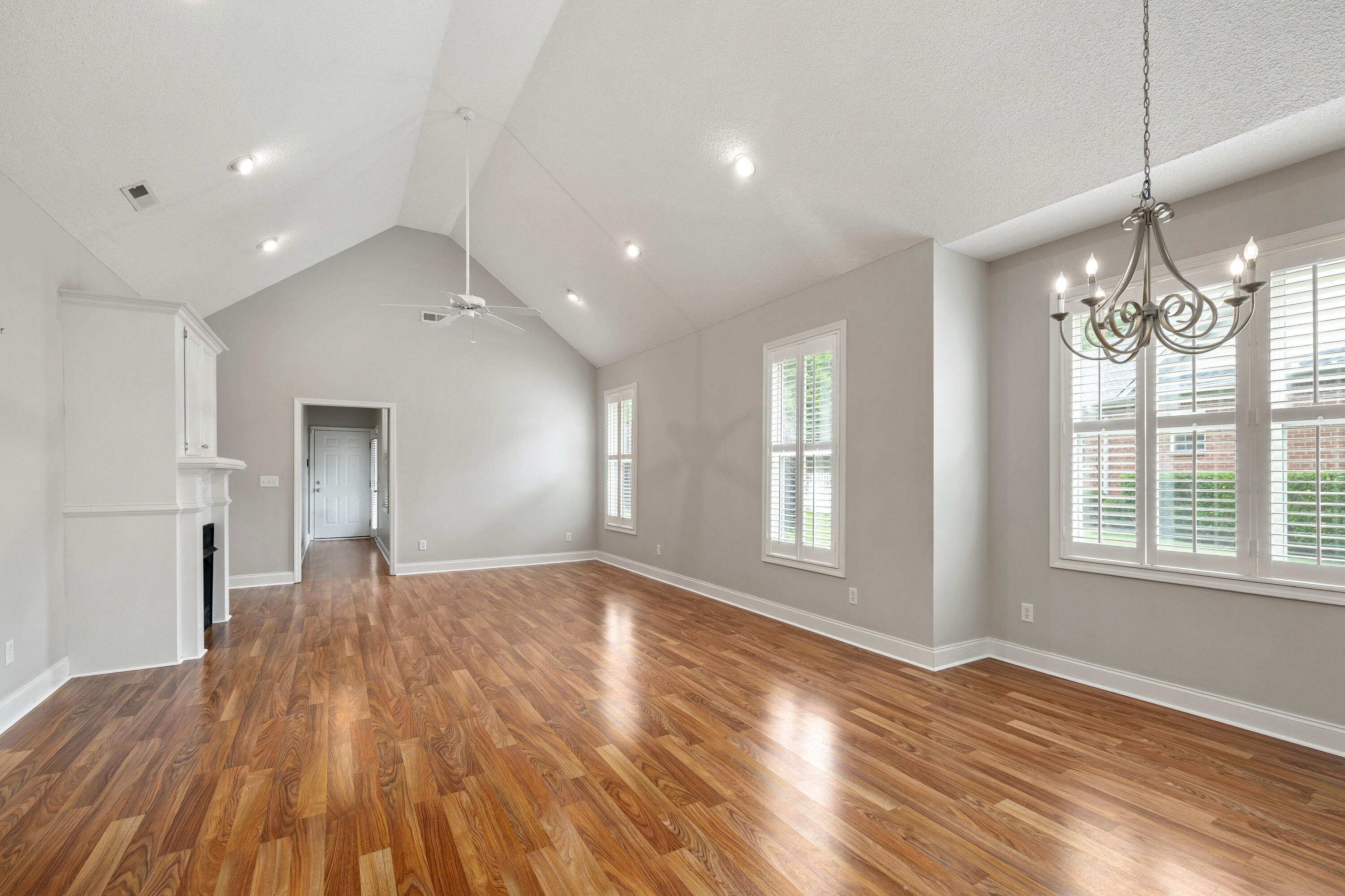 3225 Mayflower Lane Sumter, SC 29150 - Photo 41 of 42 LARGE BEAUTIFUL OPEN FLOOR PLAN PERFECT FOR ENTERTAINING