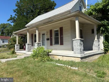 $225,000 | 725 Mentor Avenue, Capitol Heights, MD 20743
