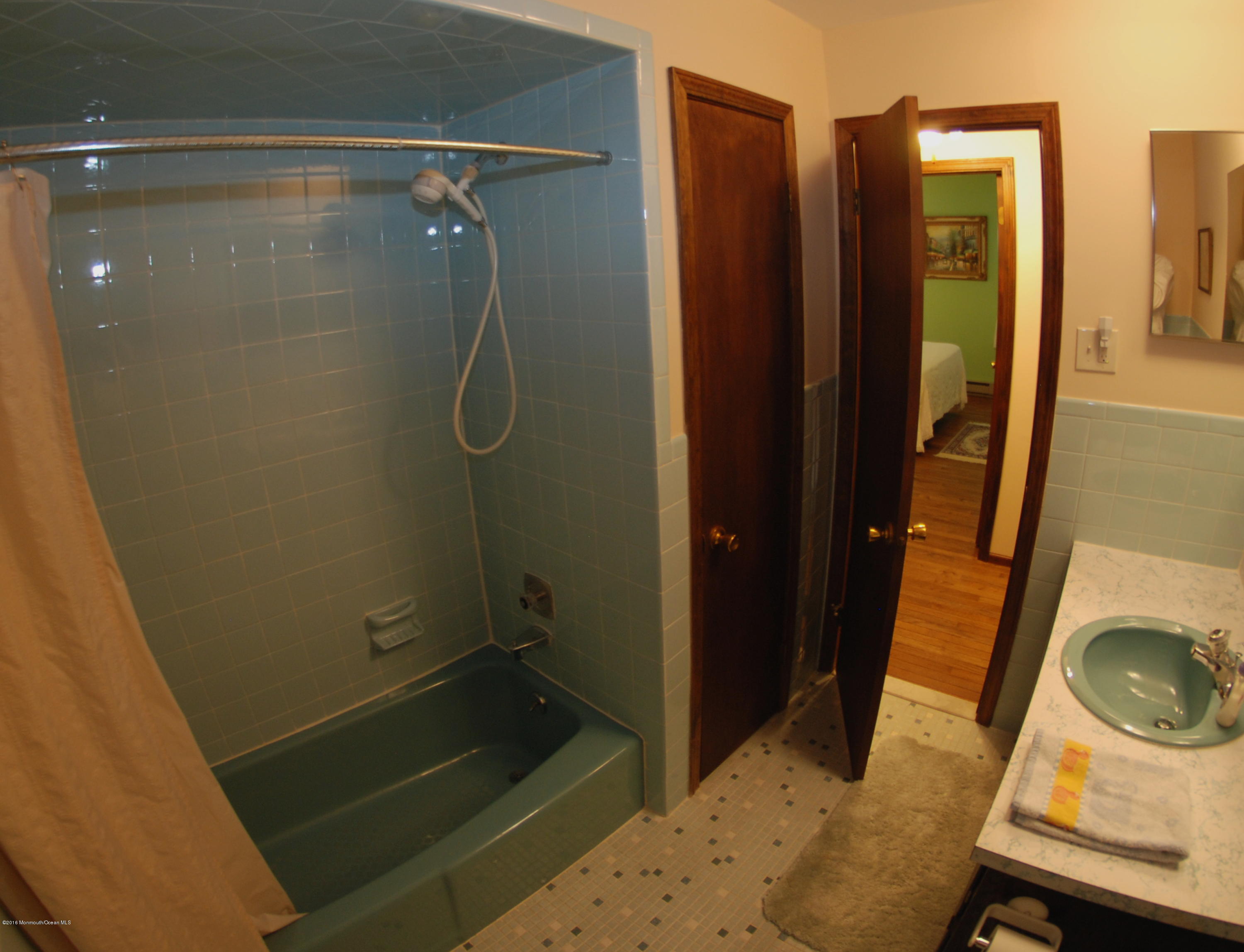 537 Albermarle Road Brick, NJ 08724 - Photo 33 of 34 hall bath