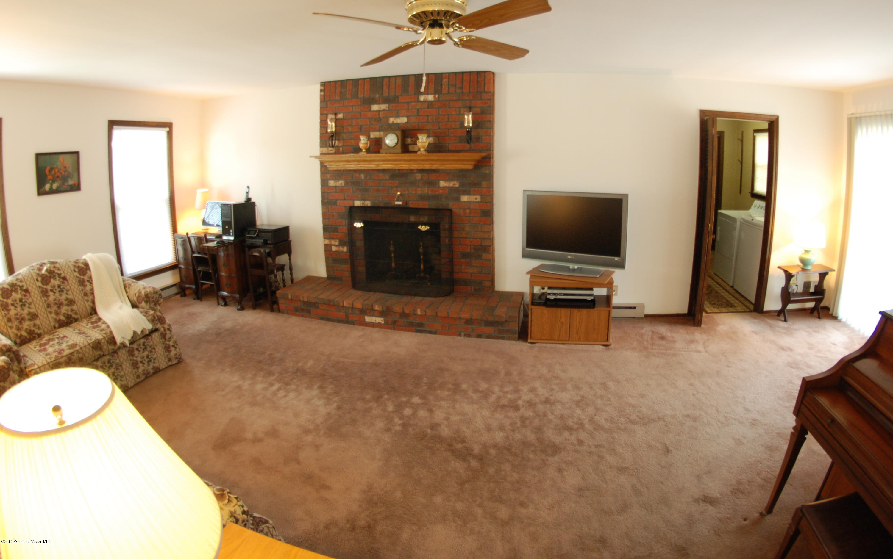 537 Albermarle Road Brick, NJ 08724 - Photo 9 of 34 family room 3