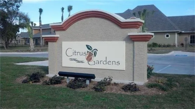 $909 | 2100 Grapefruit Street, Brownsville, TX 78521