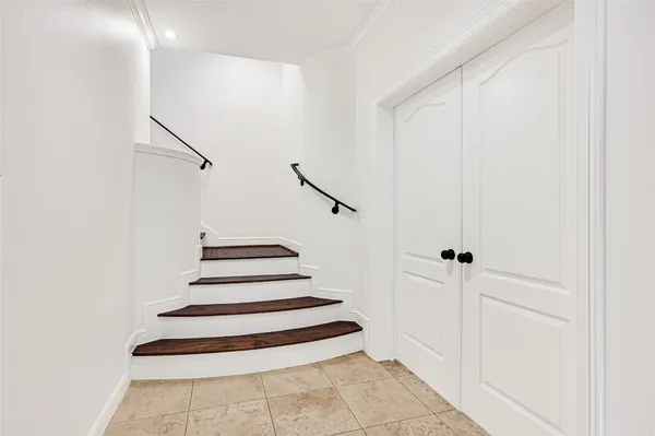 $3,300 | 5509 Darling Street, Houston, TX 77007