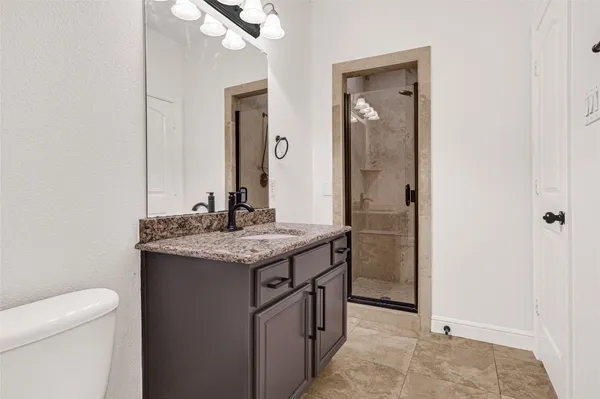 $3,300 | 5509 Darling Street, Houston, TX 77007