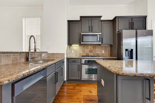 $3,300 | 5509 Darling Street, Houston, TX 77007