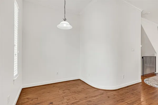 $3,300 | 5509 Darling Street, Houston, TX 77007