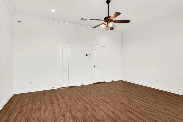 $3,300 | 5509 Darling Street, Houston, TX 77007