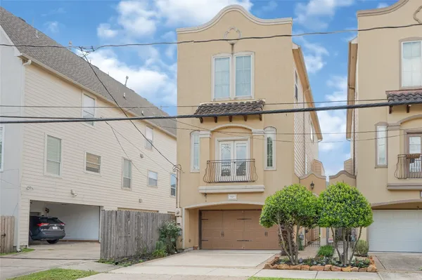 $3,300 | 5509 Darling Street, Houston, TX 77007