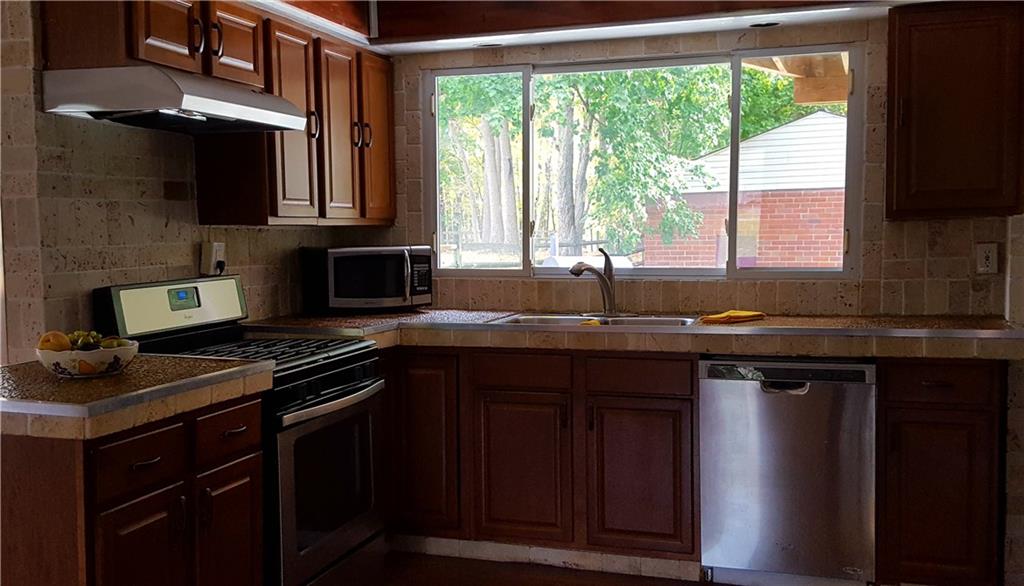 5320 Richland Road Gibsonia, PA 15044 - Photo 6 of 21 Gallery Image 6