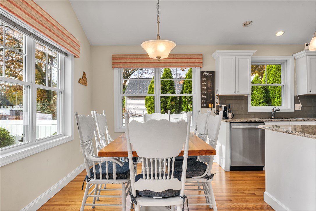 71 Northup Street Warwick, RI 02889 - Photo 17 of 43