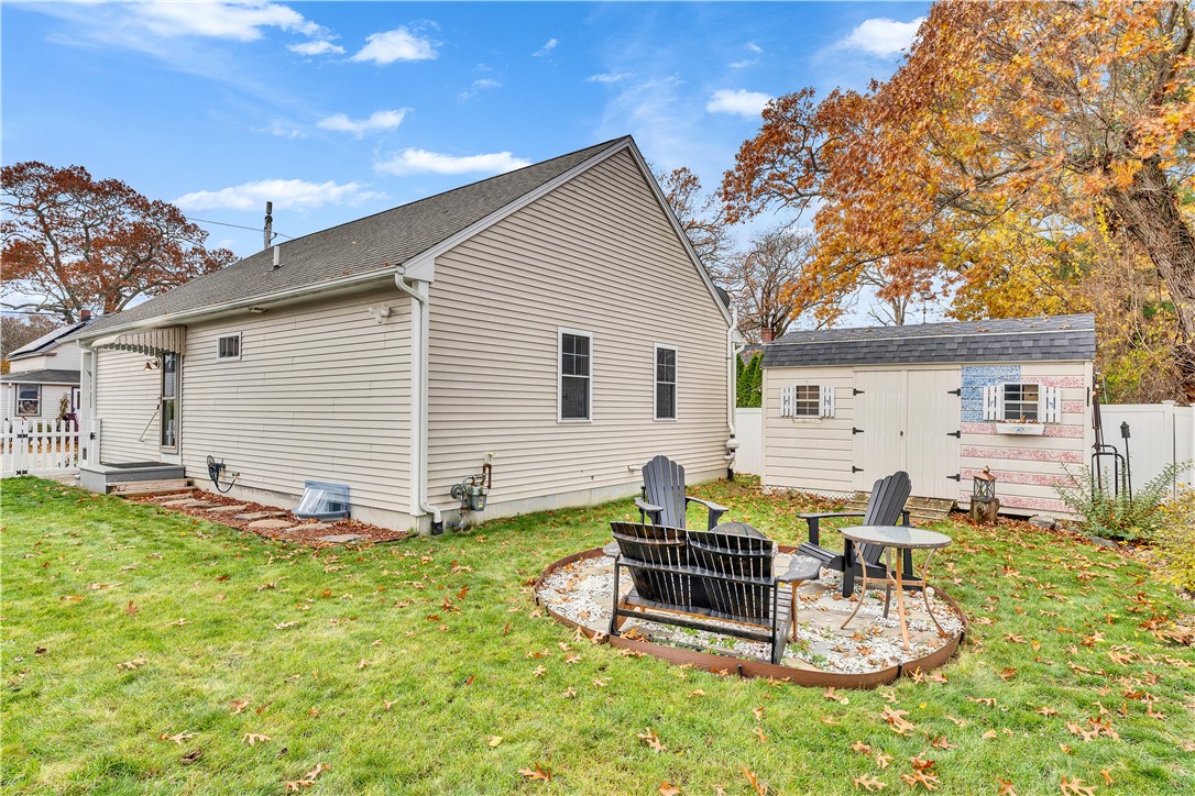 71 Northup Street Warwick, RI 02889 - Photo 37 of 43