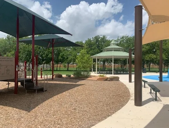 $1,800 | 3939 Trail De Paris New Braunfels Tx 78132, New Braunfels, TX 78132