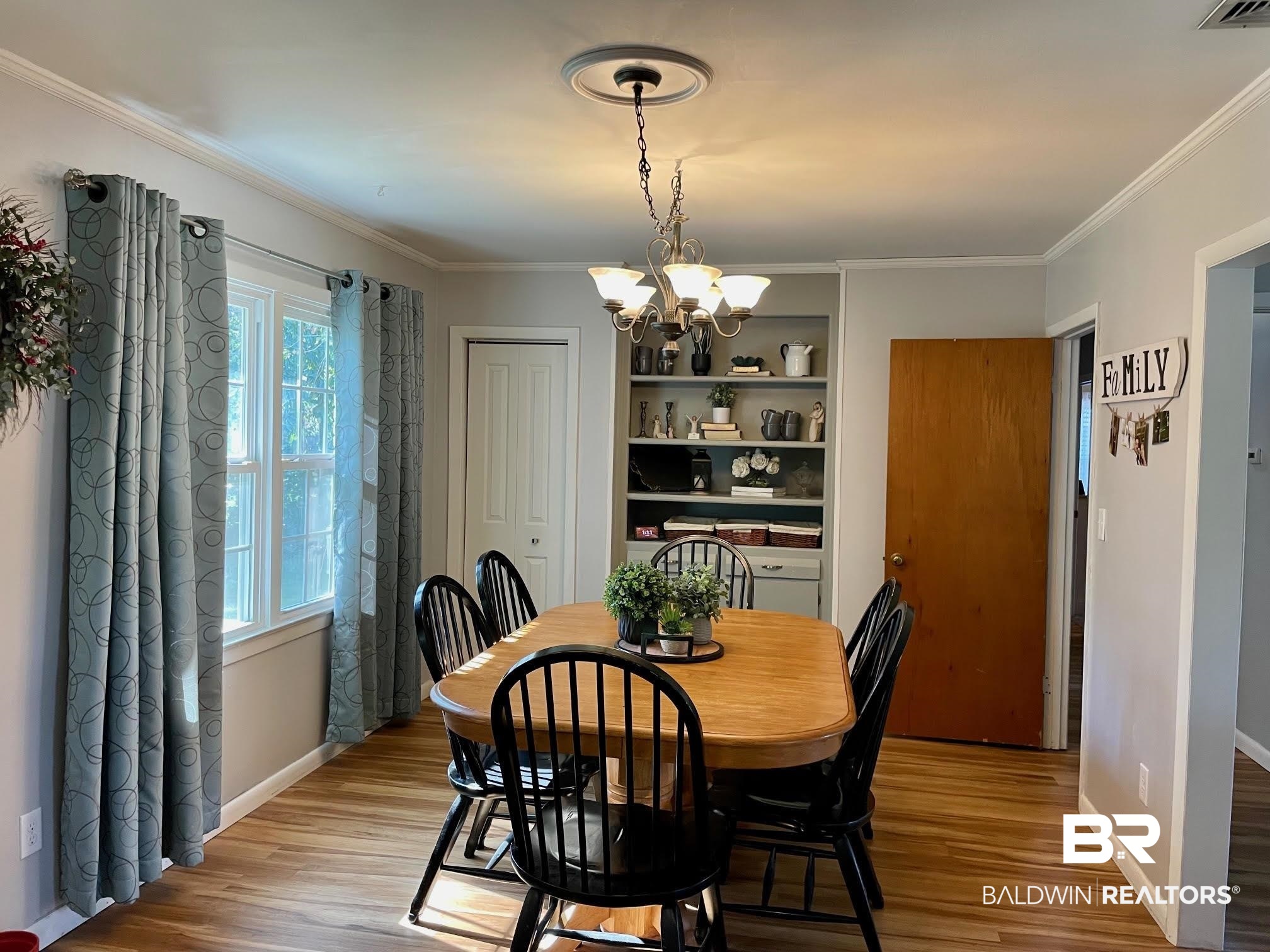 208 North Pine Street Brewton, AL 36426 - Photo 5 of 17