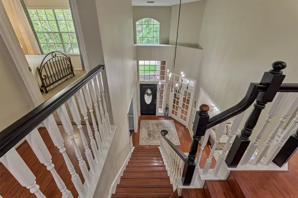 $689,000 | 11 Wisteria Walk Circle, The Woodlands, TX 77381