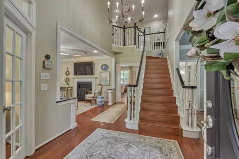$689,000 | 11 Wisteria Walk Circle, The Woodlands, TX 77381