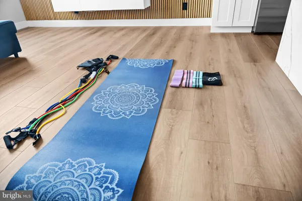 $3,800 | 4600 Duke Street, Unit 1415, Alexandria, VA 22304