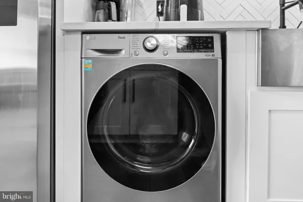 $3,800 | 4600 Duke Street, Unit 1415, Alexandria, VA 22304