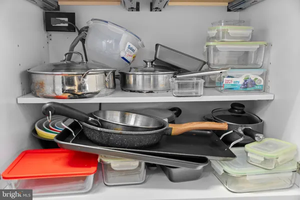 $3,800 | 4600 Duke Street, Unit 1415, Alexandria, VA 22304