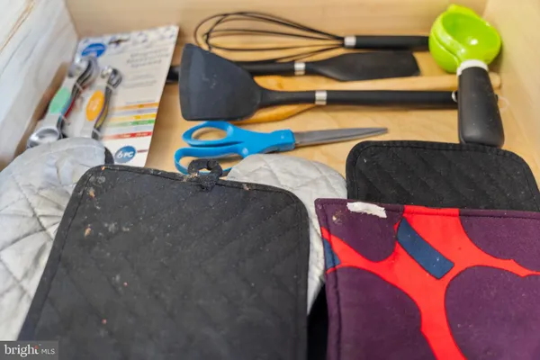 $3,800 | 4600 Duke Street, Unit 1415, Alexandria, VA 22304