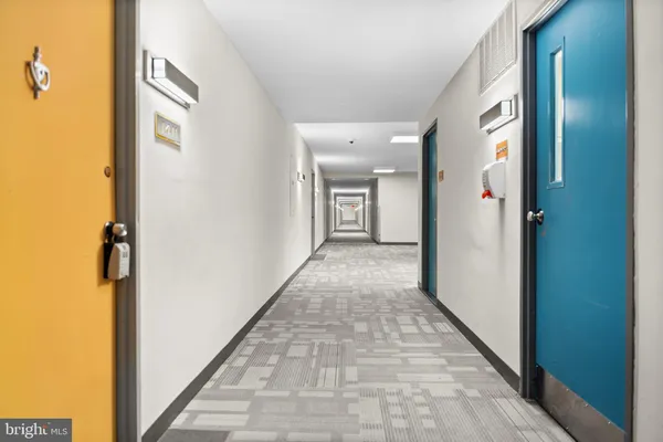 $3,800 | 4600 Duke Street, Unit 1415, Alexandria, VA 22304