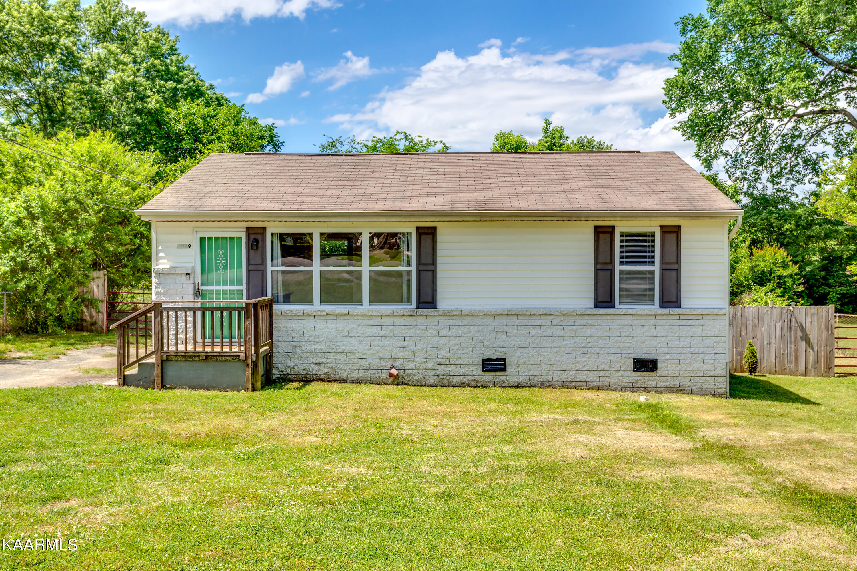 4919 Coster Road Knoxville, TN 37912 - Photo 1 of 18 4919 Coster