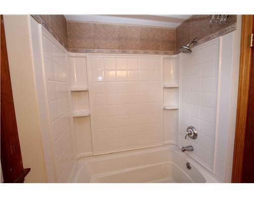 12 Deacon Road Yarmouth, ME 04096 - Photo 18 of 19 Tub/shower in 2nd floor bathroom