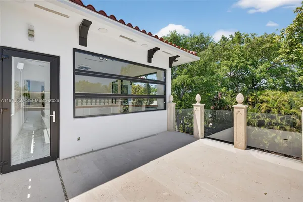 $3,700,000 | 941 Northeast 119th Street, Biscayne Park, FL 33161