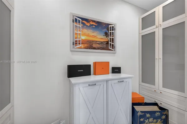 $3,700,000 | 941 Northeast 119th Street, Biscayne Park, FL 33161