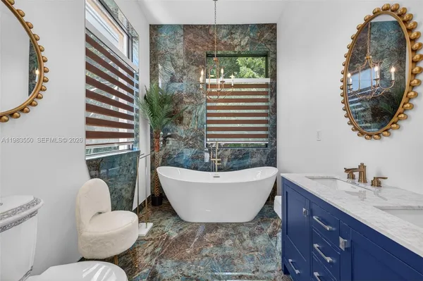 $3,700,000 | 941 Northeast 119th Street, Biscayne Park, FL 33161