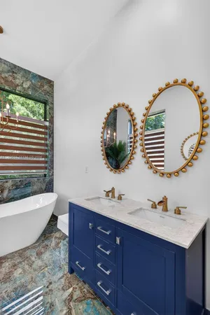 $3,700,000 | 941 Northeast 119th Street, Biscayne Park, FL 33161