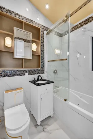 $3,700,000 | 941 Northeast 119th Street, Biscayne Park, FL 33161