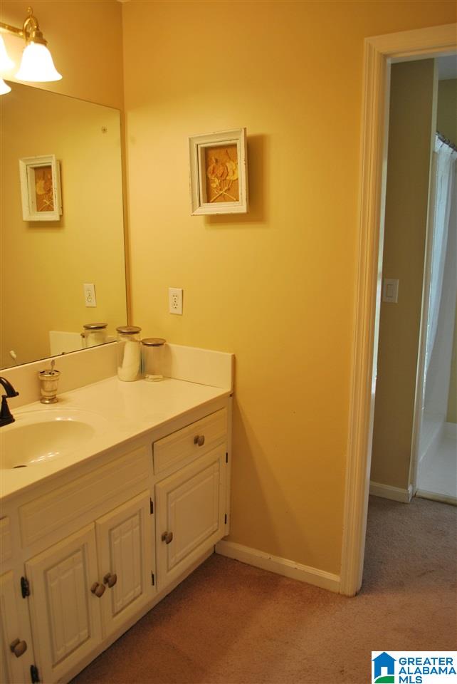 2206 Oak Ridge Circle Birmingham, AL 35226 - Photo 17 of 34