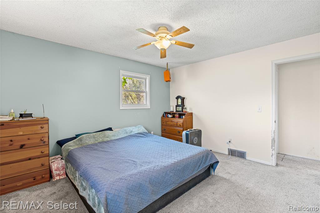 6393 East Frances Road Mount Morris, MI 48458 - Photo 16 of 37