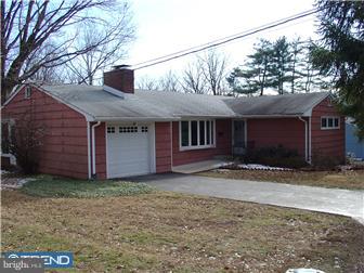 29 Dublin Road Pennington, NJ 08534 - Photo 1 of 12 Exterior Front