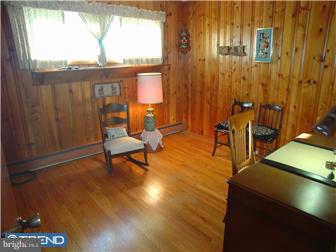 29 Dublin Road Pennington, NJ 08534 - Photo 11 of 12 Bedroom 3