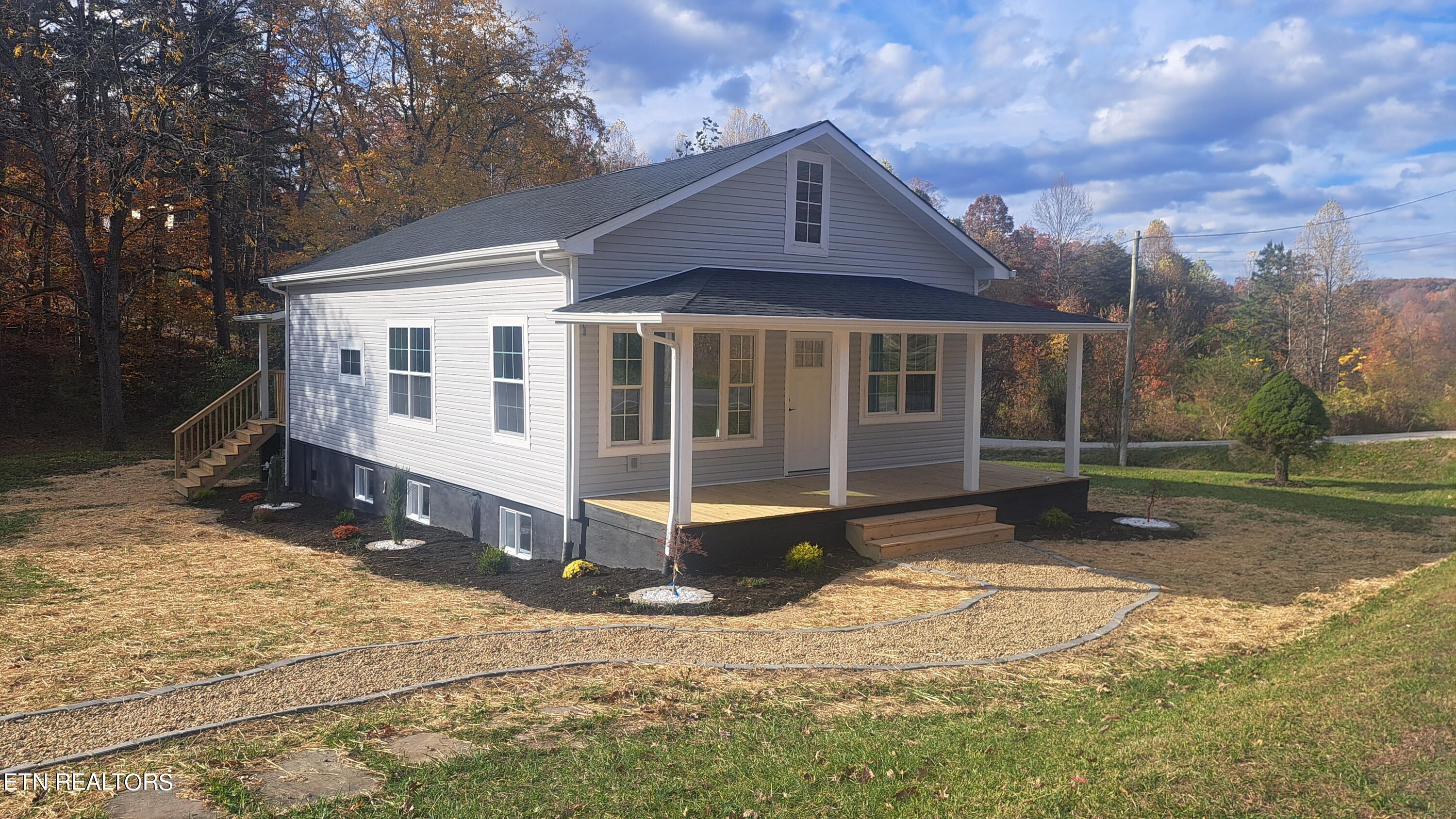 1322 Paint Rock Road Oneida, TN 37841 - Photo 3 of 50 20231026_162900