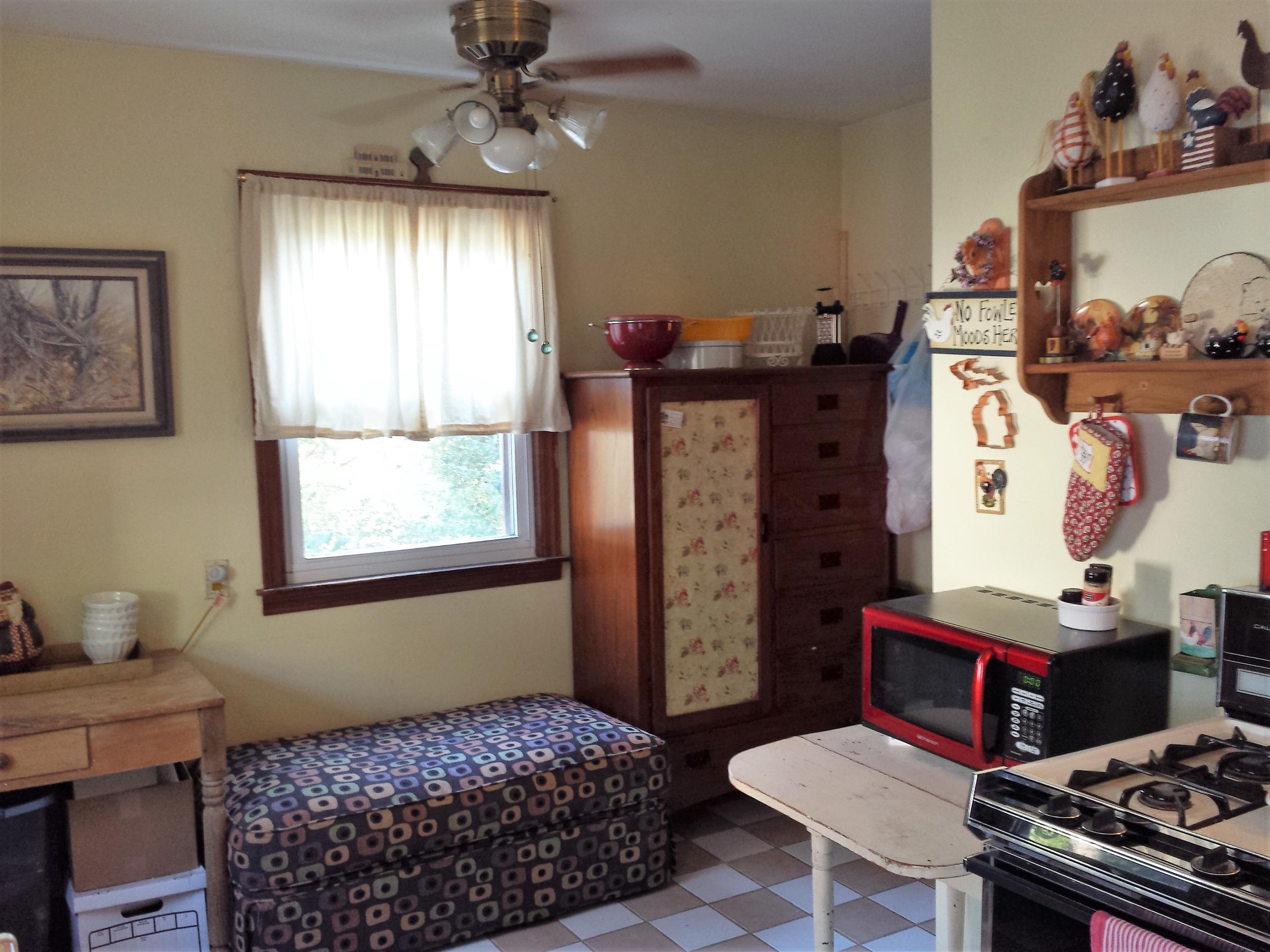 260 Chase Road Columbus, OH 43214 - Photo 4 of 17 Gallery Image 4