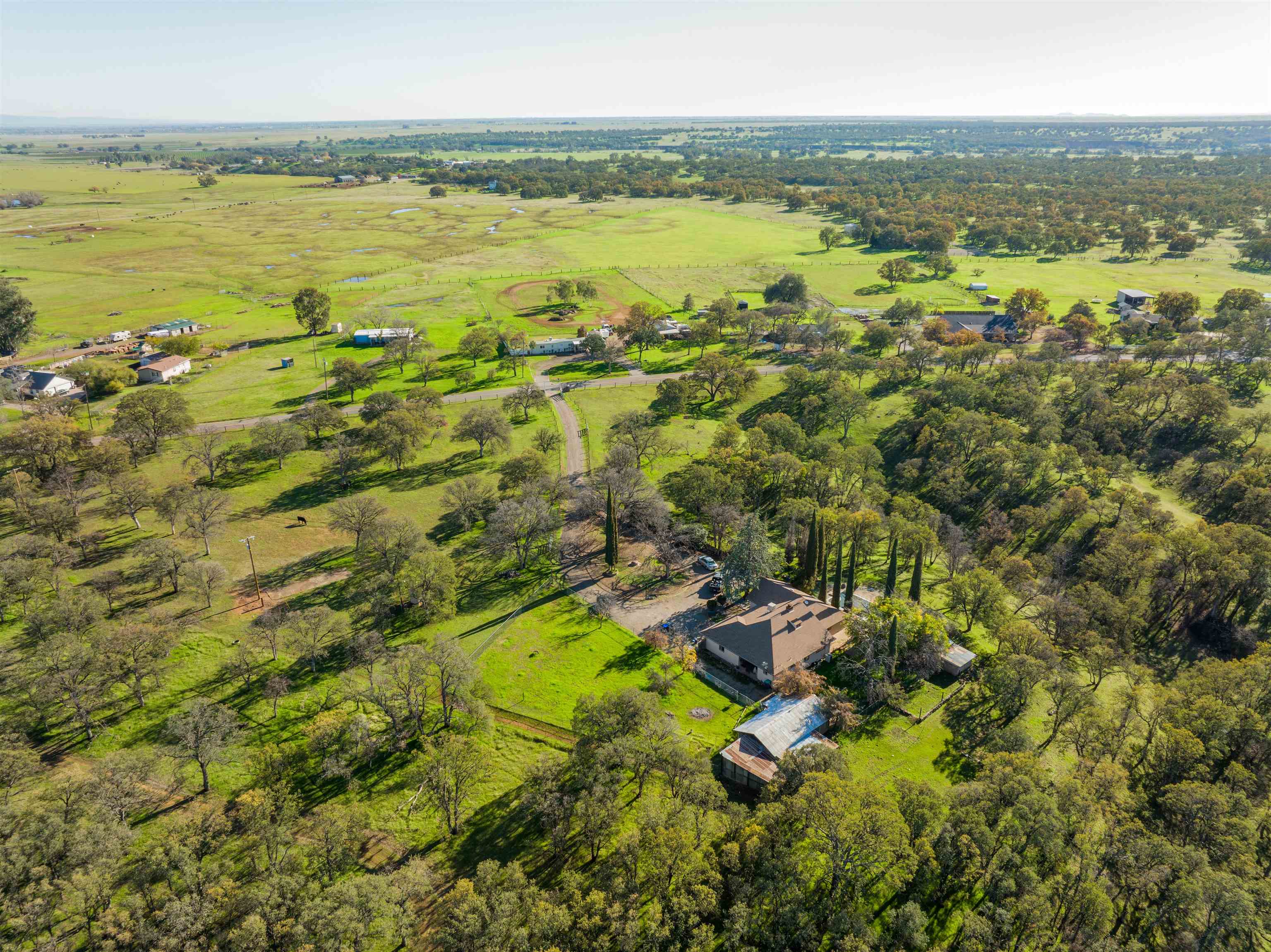 19050 Ridge Road Red Bluff, CA 96080 - Photo 25 of 36 a view of a city with an ocean view