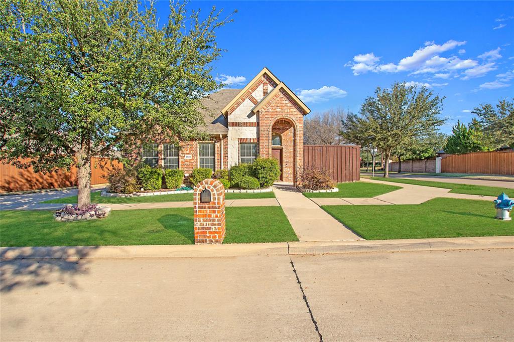 9886 Bell Rock Road Frisco, TX 75035 - Photo 1 of 31
