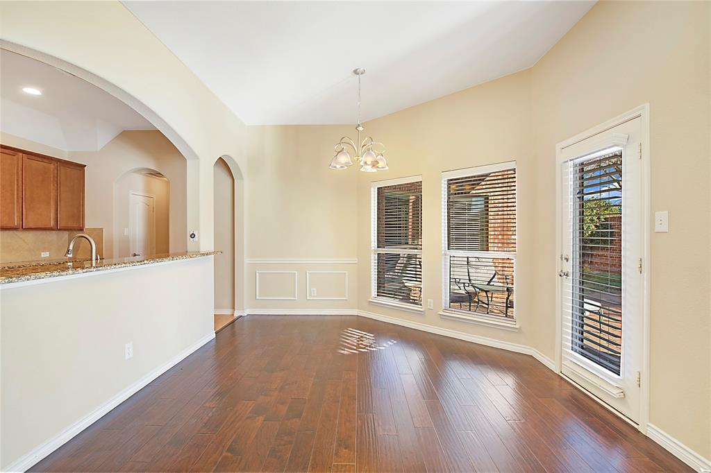 9886 Bell Rock Road Frisco, TX 75035 - Photo 13 of 31