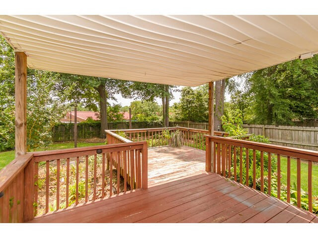 186 Spring Oak Lane North Augusta, SC 29841 - Photo 31 of 36 Back Deck