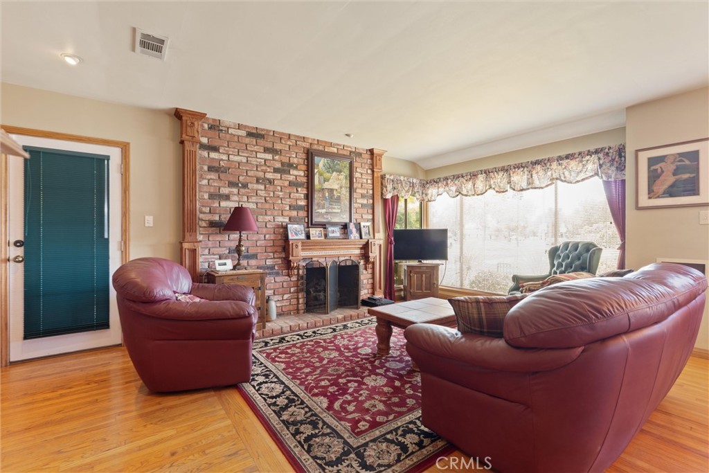 5502 East Pageantry Street Long Beach, CA 90808 - Photo 15 of 43