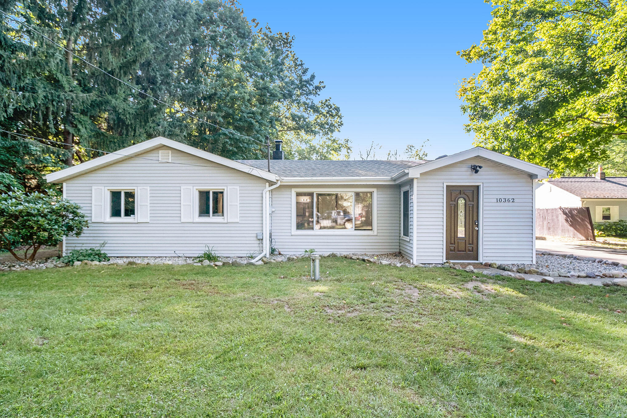 10362 South Sprinkle Road Vicksburg, MI 49097 - Photo 1 of 24 DSCF8277