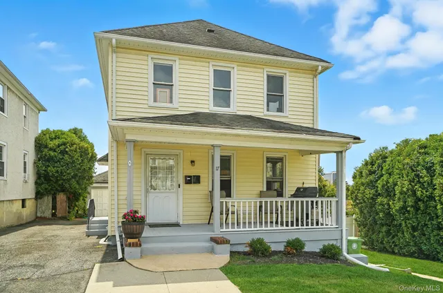 $979,000 | 17 Edward Street, West Harrison, NY 10604