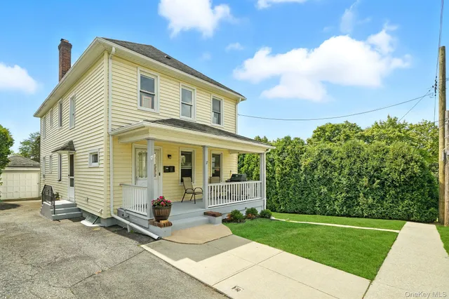 $979,000 | 17 Edward Street, West Harrison, NY 10604