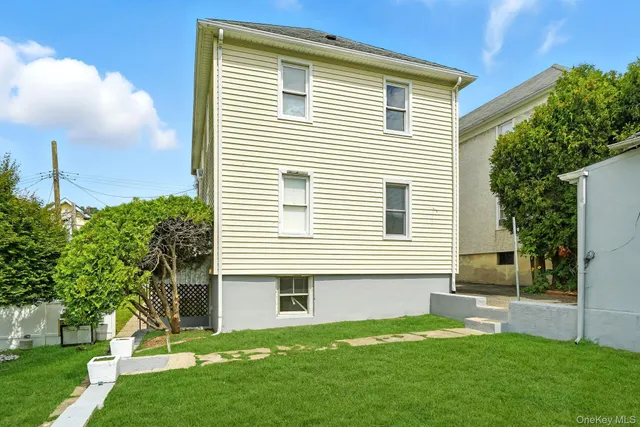 $979,000 | 17 Edward Street, West Harrison, NY 10604