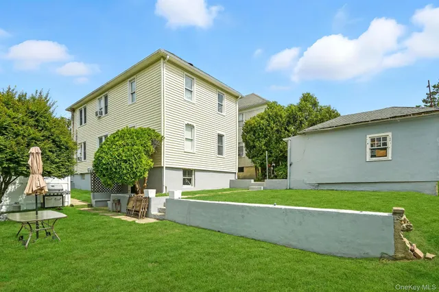 $979,000 | 17 Edward Street, West Harrison, NY 10604