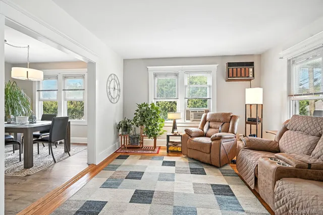 $979,000 | 17 Edward Street, West Harrison, NY 10604