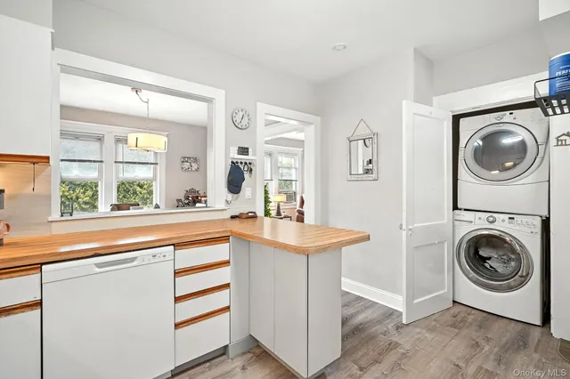 $979,000 | 17 Edward Street, West Harrison, NY 10604