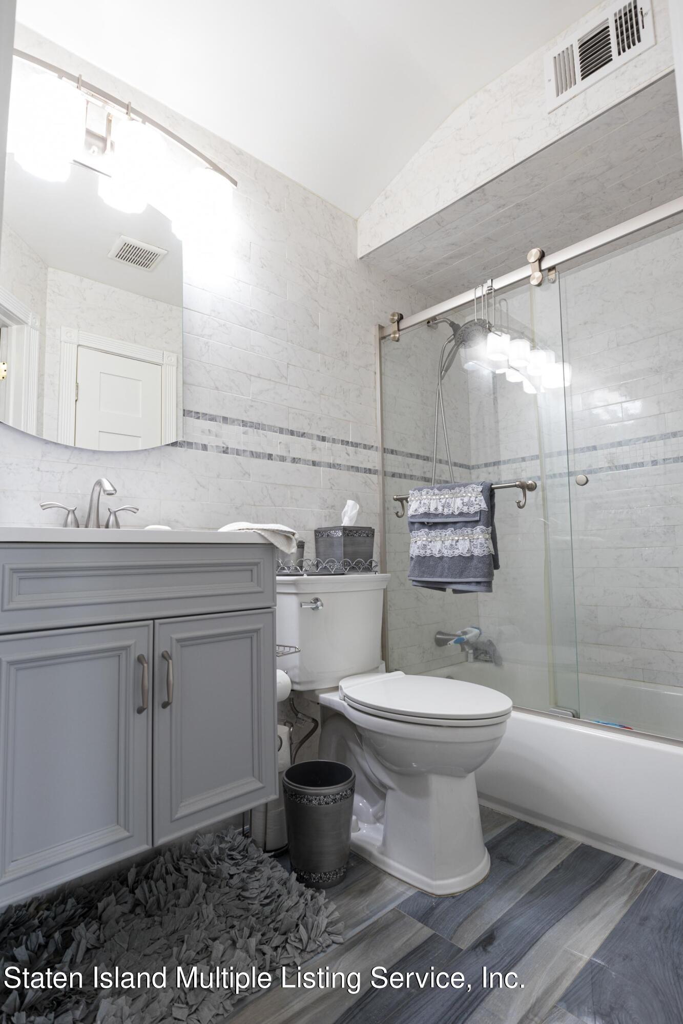 36 Challenger Drive Staten Island, NY 10312 - Photo 11 of 16 j