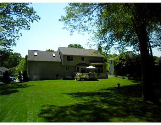 320 Wickham Road North Kingstown, RI 02852 - Photo 14 of 14 Exterior Back.
